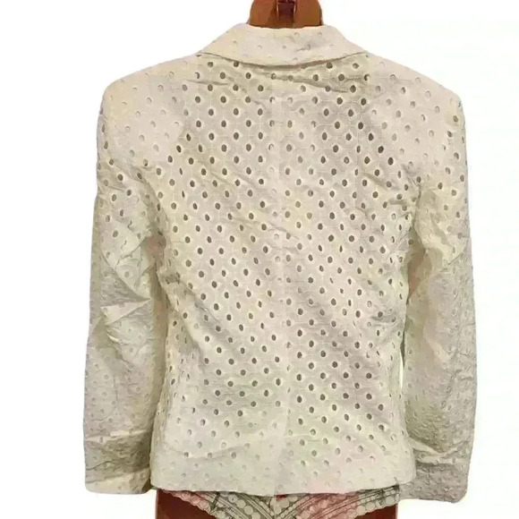 Nine West Ivory Eyelet Notch Blazer One button Sz 6 US - Picture 4 of 14